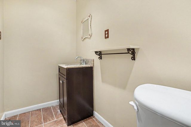 4076 ROSEWALL CT, Harrisburg, PA 17112