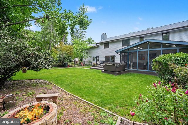 4076 ROSEWALL CT, Harrisburg, PA 17112