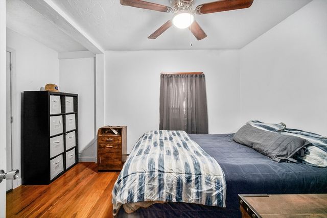 35 Sylvester St, Brockton, MA 02302