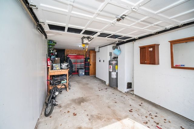 35 Sylvester St, Brockton, MA 02302