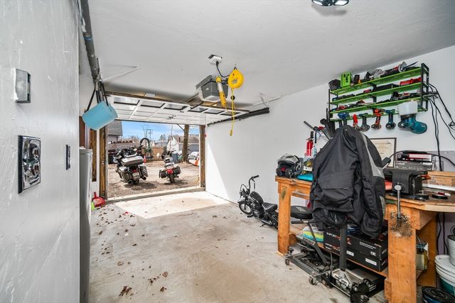 35 Sylvester St, Brockton, MA 02302