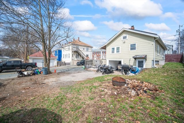 35 Sylvester St, Brockton, MA 02302