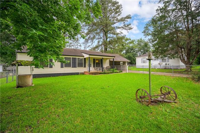 812 JOHN PAUL JONES Avenue, Leesville, LA 71446