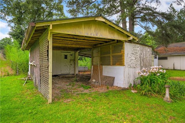 812 JOHN PAUL JONES Avenue, Leesville, LA 71446