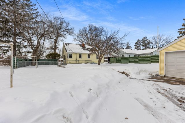 1649 S 6th Street, Brainerd, MN 56401