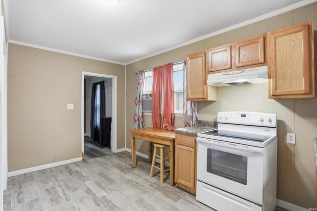 2434 Plum Street, New Castle, IN 47362