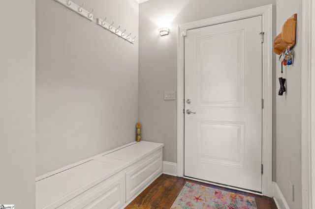 217 Commonwealth Drive, Ninety Six, SC 29666