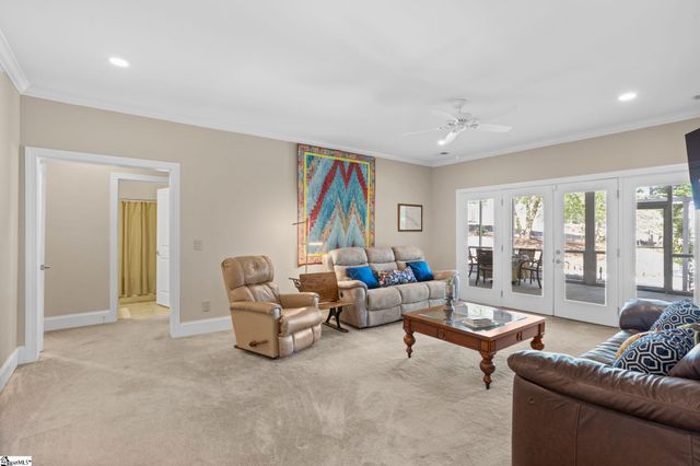 217 Commonwealth Drive, Ninety Six, SC 29666