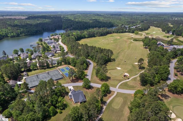 217 Commonwealth Drive, Ninety Six, SC 29666