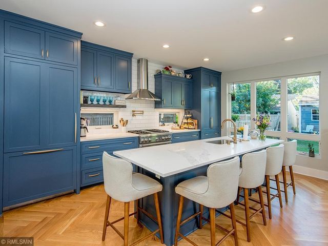 1368 Eleanor Avenue, Saint Paul, MN 55116