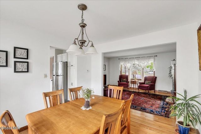 8A Jean Place, Guilderland, NY 12303