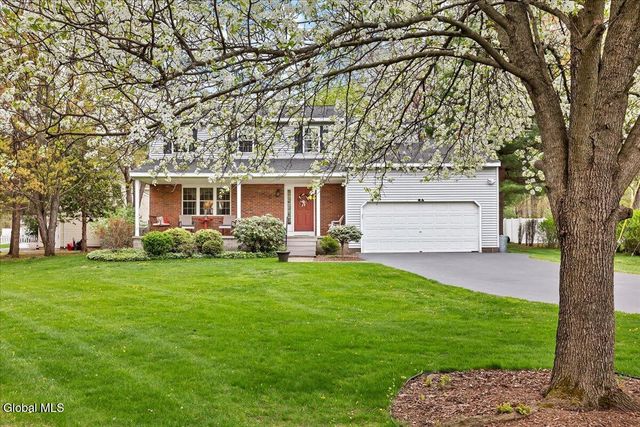8A Jean Place, Guilderland, NY 12303