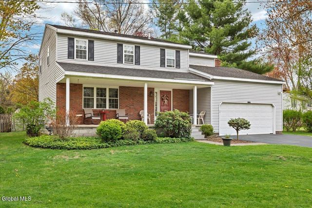 8A Jean Place, Guilderland, NY 12303