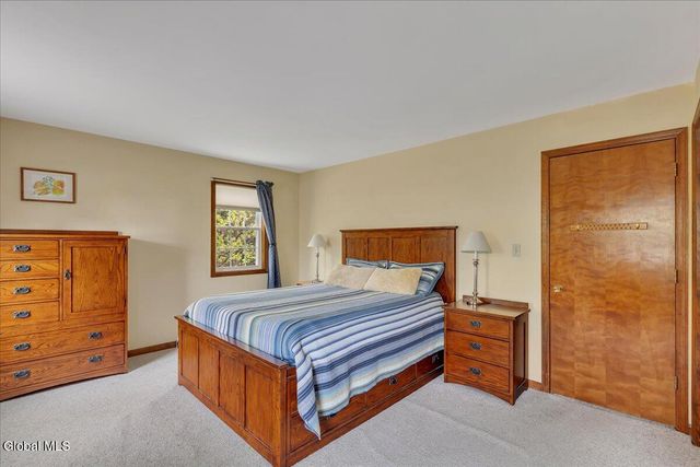 8A Jean Place, Guilderland, NY 12303
