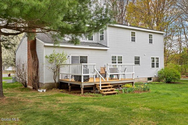 8A Jean Place, Guilderland, NY 12303