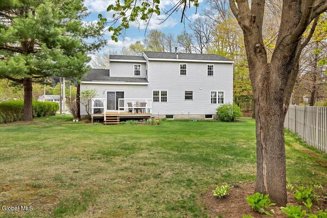 8A Jean Place, Guilderland, NY 12303