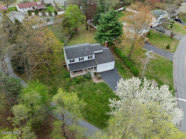 8A Jean Place, Guilderland, NY 12303