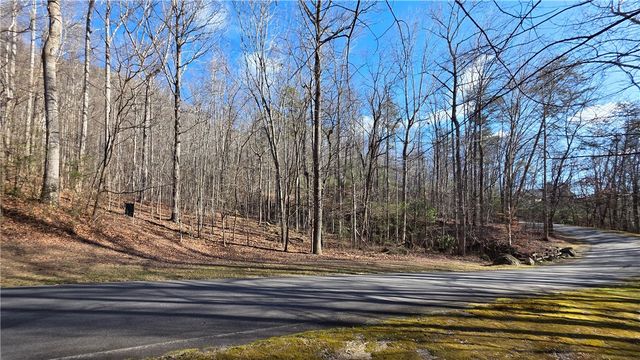 2 Timbers Edge Way, Travelers Rest, SC 29690