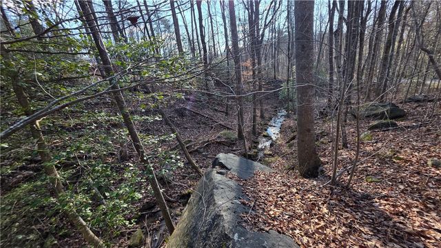 2 Timbers Edge Way, Travelers Rest, SC 29690