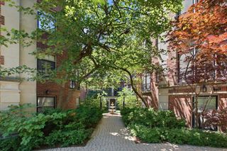 942 Michigan Avenue 3, Evanston, IL 60202