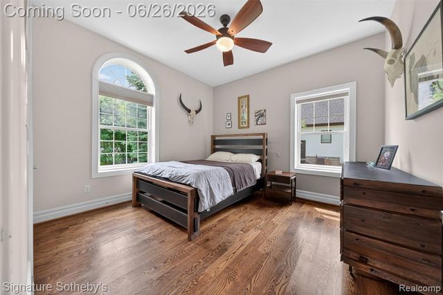 900 Hill Hollow Lane, Milford, MI 48381