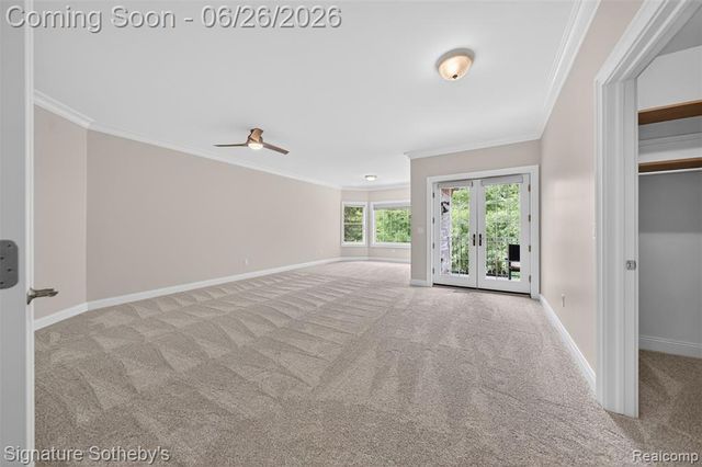 900 Hill Hollow Lane, Milford, MI 48381