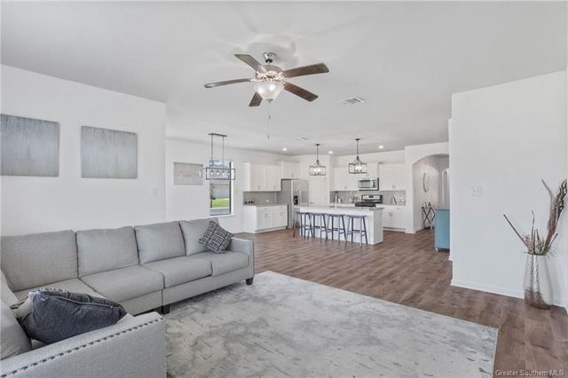 340 Oak Hampton Drive, Sulphur, LA 70665