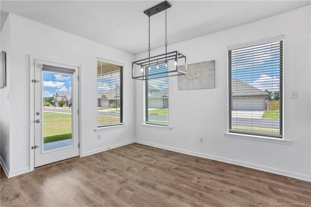 340 Oak Hampton Drive, Sulphur, LA 70665