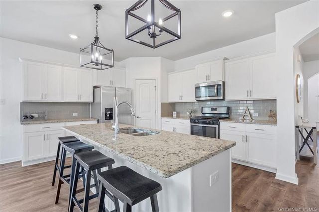 340 Oak Hampton Drive, Sulphur, LA 70665