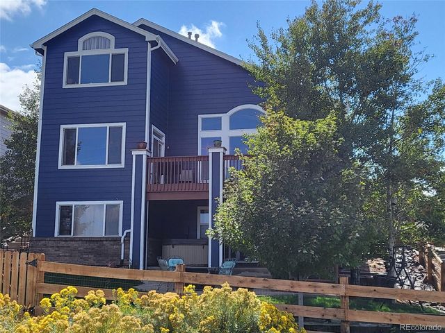 6917 Serena Drive, Castle Pines, CO 80108