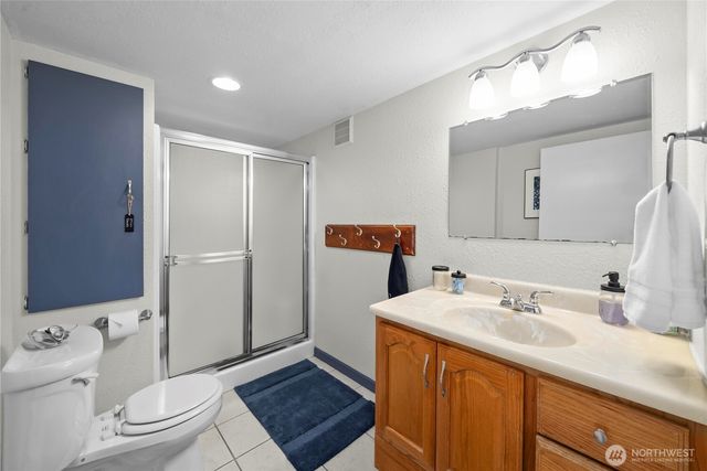 3735 N 29th Street, Tacoma, WA 98407