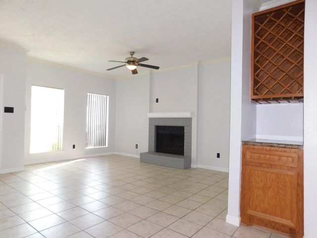 11710 Southlake Drive 23, Houston, TX 77077