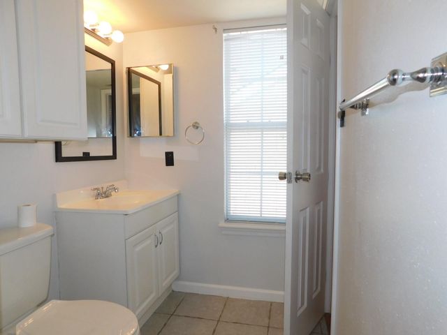 11710 Southlake Drive 23, Houston, TX 77077