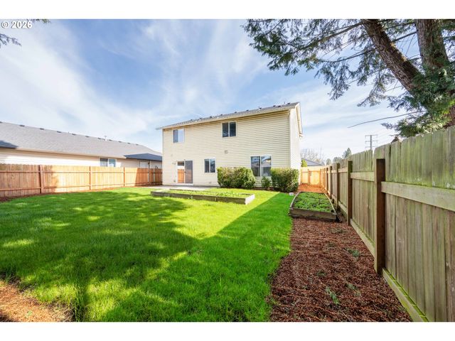 17302 Ne 2ND Loop, Vancouver, WA 98684