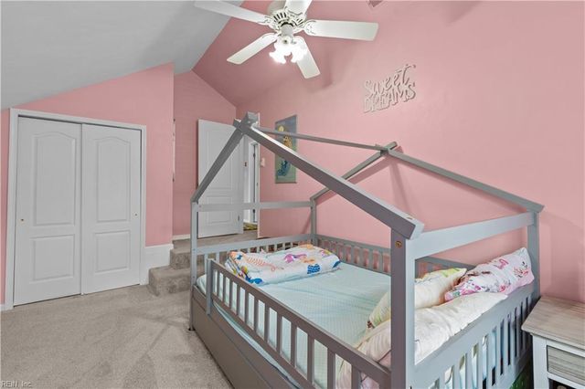 181 Golden Maple DR, Virginia Beach, VA 23452