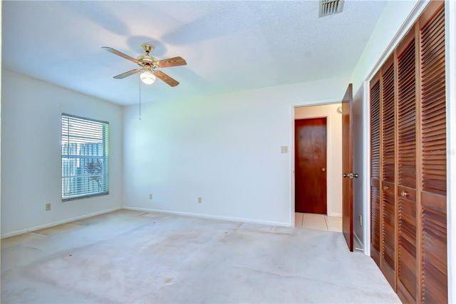 8702 HAMPDEN DRIVE, Tampa, FL 33626
