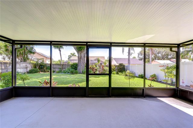 8702 HAMPDEN DRIVE, Tampa, FL 33626