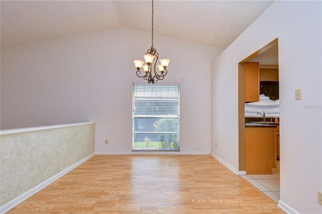 8702 HAMPDEN DRIVE, Tampa, FL 33626