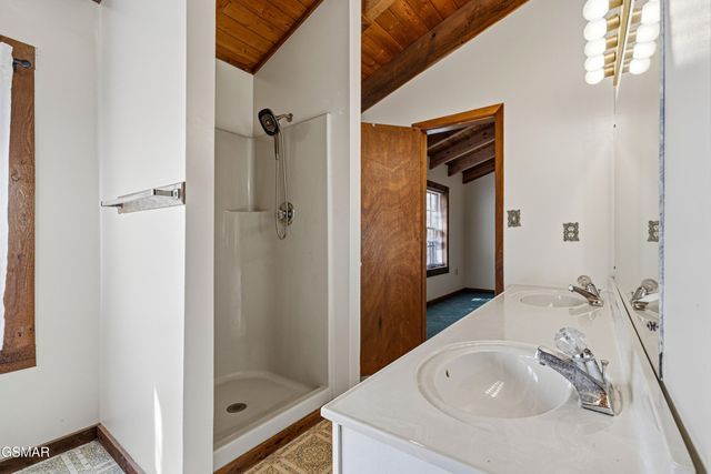 4432 E Scenic Drive, Gatlinburg, TN 37738