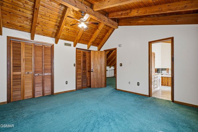 4432 E Scenic Drive, Gatlinburg, TN 37738