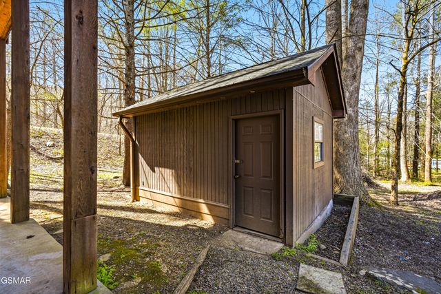 4432 E Scenic Drive, Gatlinburg, TN 37738