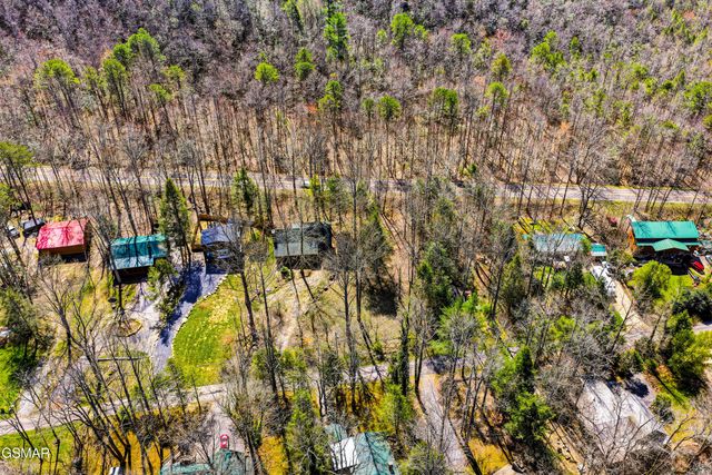 4432 E Scenic Drive, Gatlinburg, TN 37738