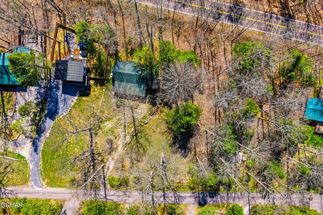 4432 E Scenic Drive, Gatlinburg, TN 37738