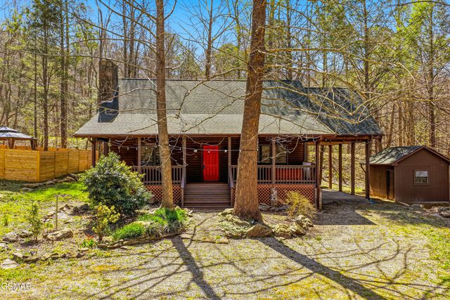 4432 E Scenic Drive, Gatlinburg, TN 37738