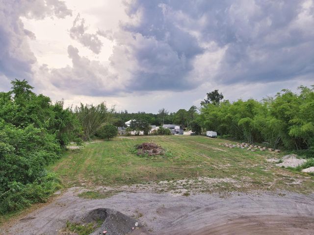 2105 Jewel Lane, Loxahatchee Groves, FL 33470