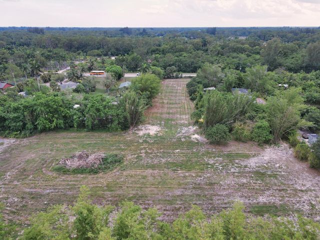 2105 Jewel Lane, Loxahatchee Groves, FL 33470