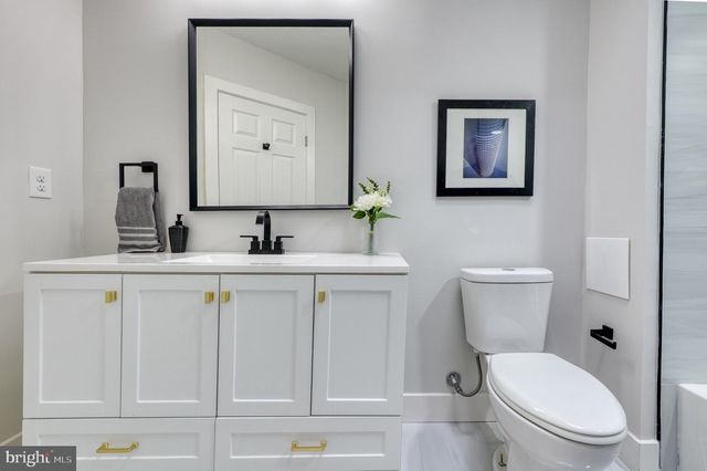 2303 HARLEM AVE, Baltimore, MD 21216