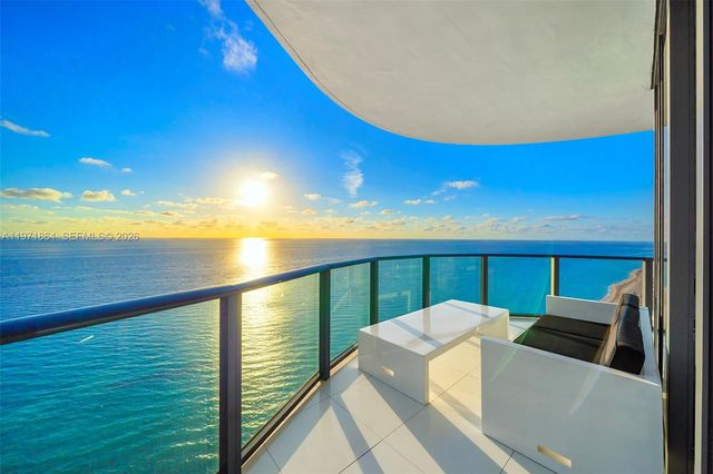 19575 Collins Avenue 30, Sunny Isles Beach, FL 33160