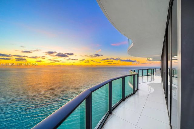 19575 Collins Avenue 30, Sunny Isles Beach, FL 33160
