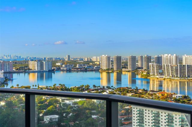 19575 Collins Avenue 30, Sunny Isles Beach, FL 33160